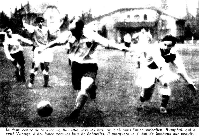 photo grande victoire 5 à 0 du FC Sochaux Monbéliard contre le RC Strasbourg le 05 Novembre 1950