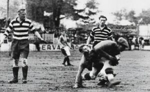 Lire la suite à propos de l’article 13 Mai 1934 Nîmes Sochaux: la pire déroute d&rsquo;avant guerre