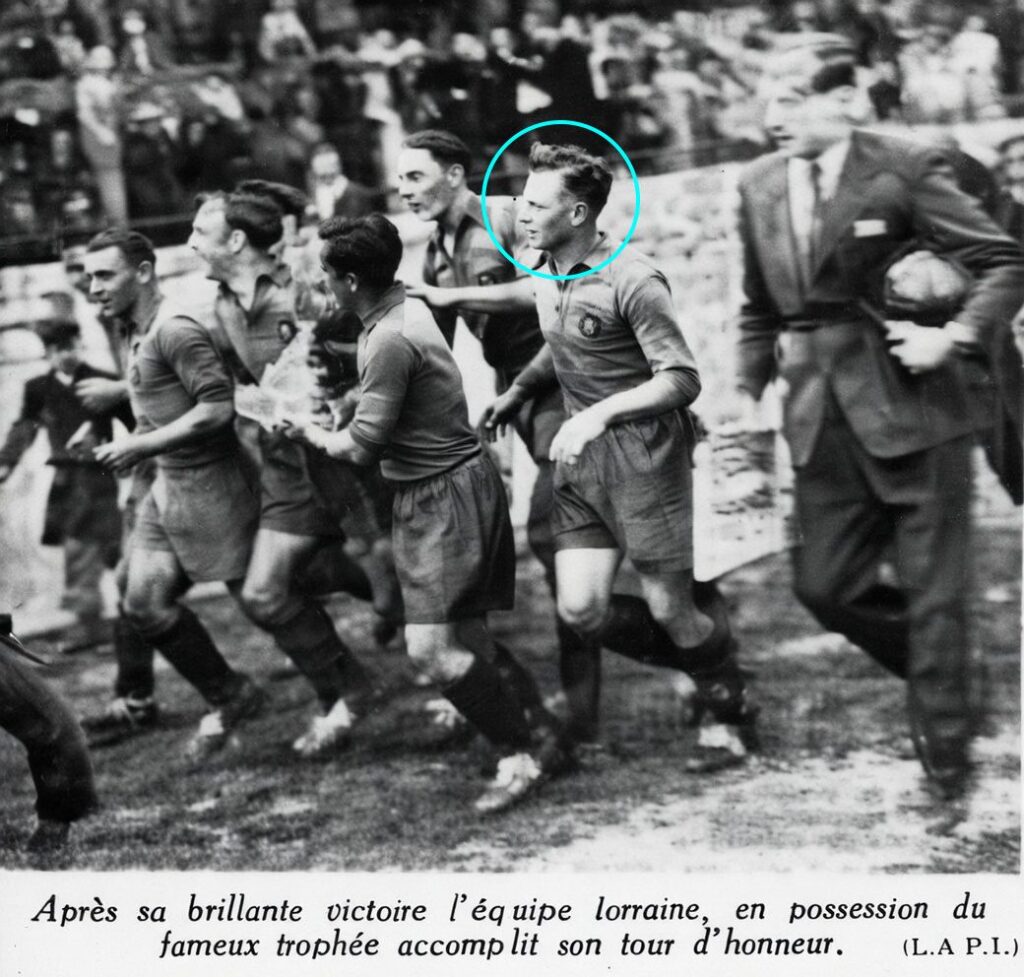 Tour d'honneur Equipe Fédérale Nancy Lorraine lors de la finale de la Coupe de France 1943/1944