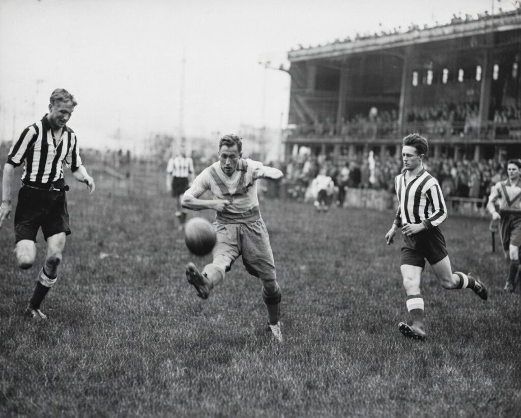André Maschinot Match PSV Eindhoven contre FC Sochaux coupe Dupuich Avril 1930