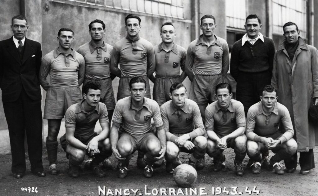 Equipe Fédérale Nancy Lorraine 1943/1944 lors de la finale de la Coupe de France