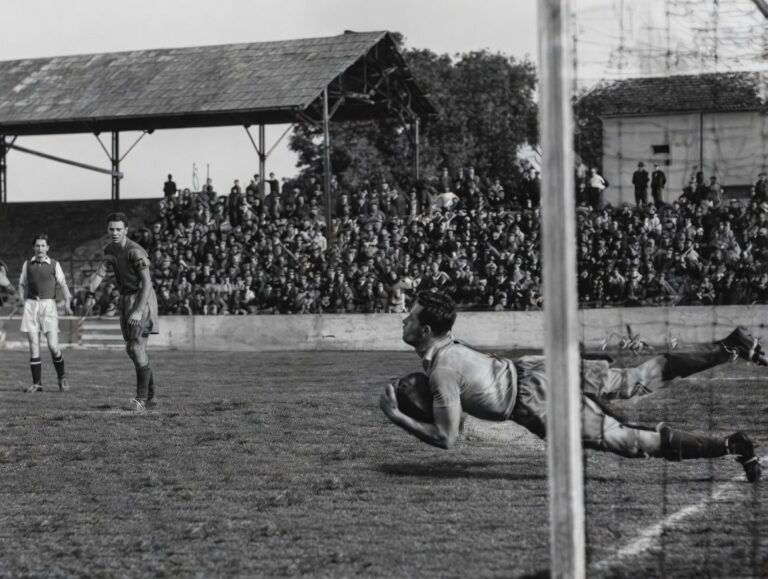 Steimer lors de Red Star Vs Sochaux du 20 septembre 1941