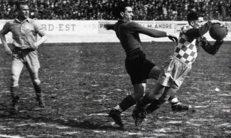 Coulon lors de RC Lens Vs Sochaux du 07 Mars 1943